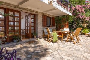 Patio nebo venkovní prostory v ubytování Villa Lavanda
