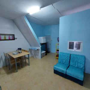 Ruang duduk di Classic 8 Home Stay Hatyai