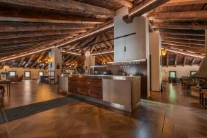 Ein Restaurant oder anderes Speiselokal in der Unterkunft Hotel de La Trucha 