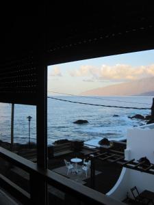 a view of the ocean from a boat at Apartamentos Viviendas Vacacionales Pozo de La Salud in Sabinosa