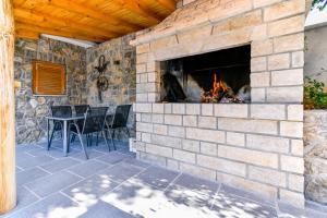 Fotografia z galérie ubytovania Apartman Lavanda sa bazenom i okućnicom 4* v destinácii Hreljin