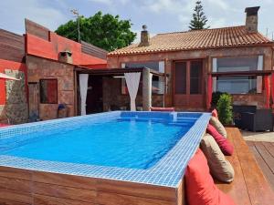 Πισίνα στο ή κοντά στο Vivelorural Villa Alba, private pool