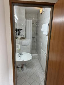 Vannituba majutusasutuses Hotel Silberfelsen