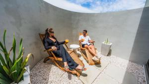 Gosti koji borave u objektu Casa Loba Luxe Unit 2 with private pool and garden