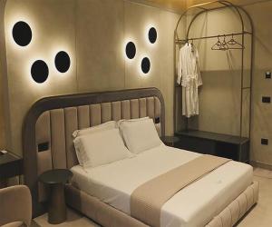 Postel nebo postele na pokoji v ubytování Comfort Suites