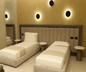 Postel nebo postele na pokoji v ubytování Comfort Suites