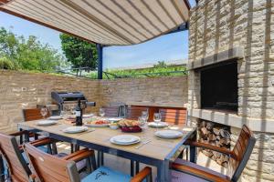 Fotografie z fotogalerie ubytování Villa Luna Rossa v destinaci Sveti Petar u Šumi