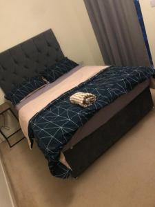 米尔顿凯恩斯Trinity House 6的相册照片