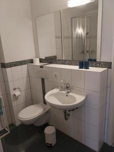 Bagno di Tangermünde Zum S c h m u c k Giebel - Pension & FeWo
