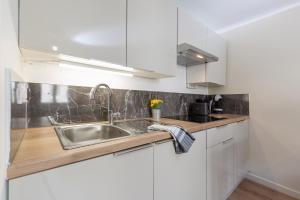 Køkken eller tekøkken på Escapade au port, Studio rénové, climatisé + 2 billeder