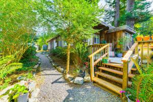 Zahrada ubytování Hot Tub and Views Secret Garden Fort Bragg Cabin