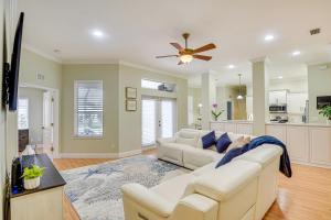 Fotografie z fotogalerie ubytování Bike, Golf and Swim Palm Coast Home with Lanai! v destinaci Palm Coast