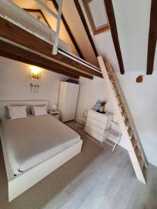 Ένα ή περισσότερα κρεβάτια σε δωμάτιο στο Casa Rustica