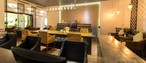 Ruang duduk di Rose Garden Hotel