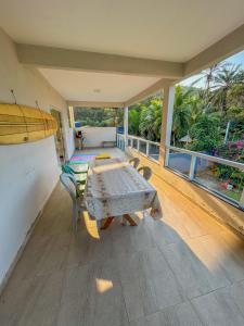Balkón nebo terasa v ubytování Surf Stop Hostel Serra Grande + 37 fotografií
