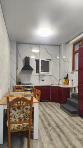 Billede fra billedgalleriet på Vila ,Квартира на земле с террасой i Chişinău