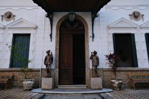 Castelo dos Tucanos Host的门面或入口