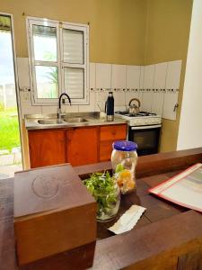 Nhà bếp/bếp nhỏ tại Alojamiento Villa Elisa +6 ảnh