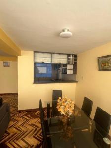 Ruang duduk di Apartment very close to the main square