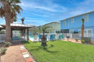 Πισίνα στο ή κοντά στο Lucky Dog Cottage SC1