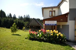 Vonkajšia záhrada v ubytovaní Apartmán u Trojmezí