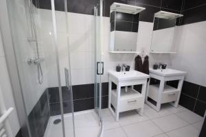 Koupelna v ubytování Apartmán u Trojmezí + 36 fotografií