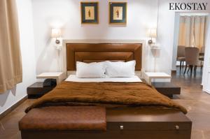 Ένα ή περισσότερα κρεβάτια σε δωμάτιο στο EKOSTAY - Ikigai Villa