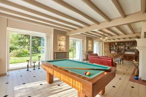 Τραπέζι μπιλιάρδου στο Villa Louisiane - Maison avec piscine
