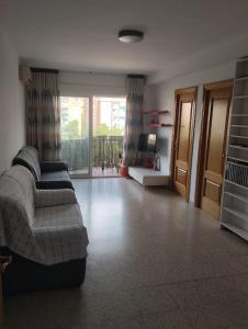 Posedenie v ubytovaní Spacious room with private key and WIFI