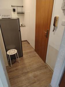 Kuchyňa alebo kuchynka v ubytovaní Elli apartament
