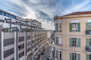 an overhead view of a city street with buildings at Gray D'Albion Cannes 2 BDR Apartment in Cannes