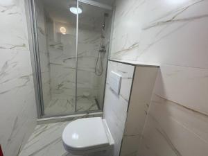 Kúpeľňa v ubytovaní Hotel Vinařice Česky kras