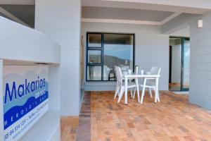 Gallery image of Makarios On Sea in Herolds Bay