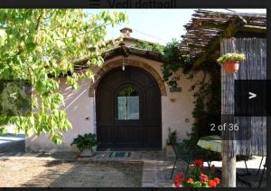 Vonkajšia záhrada v ubytovaní Cortona Gabolina e Turata Holiday Home