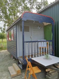Fotografie z fotogalerie ubytování Pipowagen boerderij de schans v destinaci Klundert