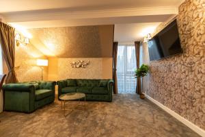 Torres Poiana TV 또는 엔터테인먼트 센터