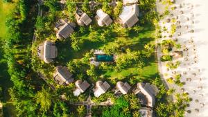 Dinarobin Beachcomber Golf Resort & Spa с высоты птичьего полета