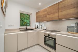 Η κουζίνα ή μικρή κουζίνα στο Herons Nest