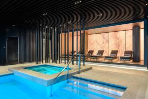 Melea - The Health Concept - Adults Only Hotel内部或周边的泳池