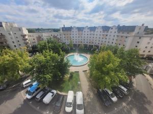 Fotografia z galérie ubytovania Les jardins du Carrousel - Chambre privée aménagée en T2 v destinácii Noisy-le-Grand
