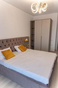 Postel nebo postele na pokoji v ubytování Nikos Lake 2