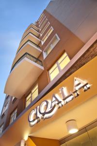 eine Darstellung der Vorderseite eines Hotels in der Unterkunft Ciqala Luxury Suites - San Juan in San Juan