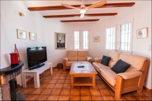 TV a/nebo společenská místnost v ubytování Paraíso Natural