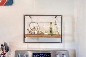 Kuchyň nebo kuchyňský kout v ubytování #StayinMyDistrict Lakeside Cottage + 53 fotografií