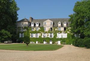 Photo de la galerie de l'établissement Appartement Domaine de la Freslonnière, à Le Rheu