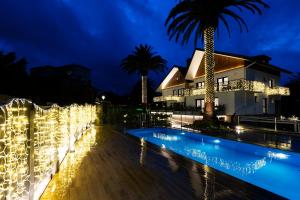 The swimming pool at or close to Arroka