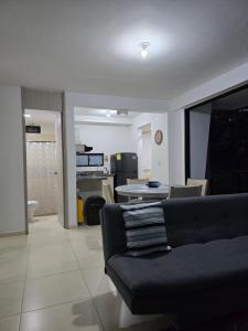 Fotografie z fotogalerie ubytování Apartamento Privado Vacacional a 5m del Aeropuerto, 20 minutos del Parque del Cafe y Centro de Armenia con 4 Piscinas, 3 Jacuzzi, Sauna By Molca Xperiences 3H v destinaci Armenia