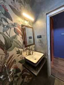 Uma casa de banho em RR Forest View
