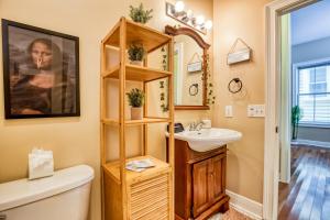 Ένα μπάνιο στο Big Yard, BBQ - Near DT, Starland & River St - Parking +26 φωτογραφίες