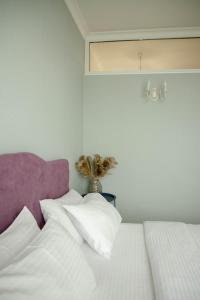 Gallery image of Slavutich apartment number 3 in Kyiv